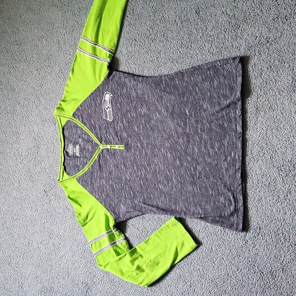 Seattle Seahawks long sleeve tshirt - Picture 1 of 5